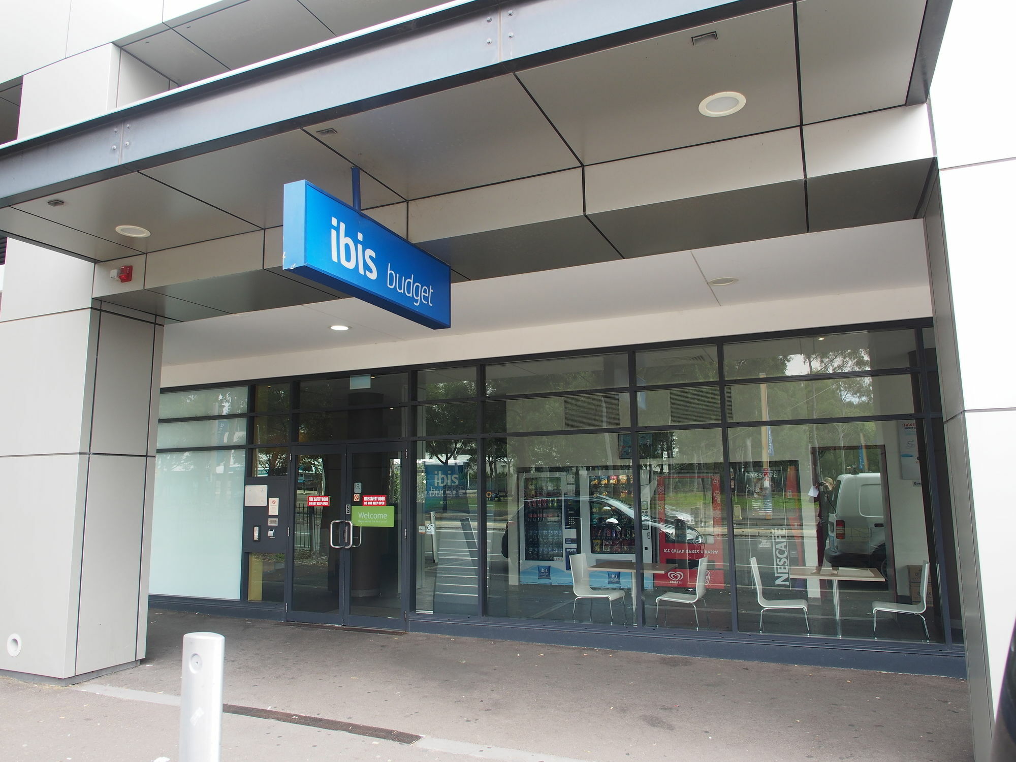 Ibis Budget Sydney Olympic Park Hotel Exterior photo